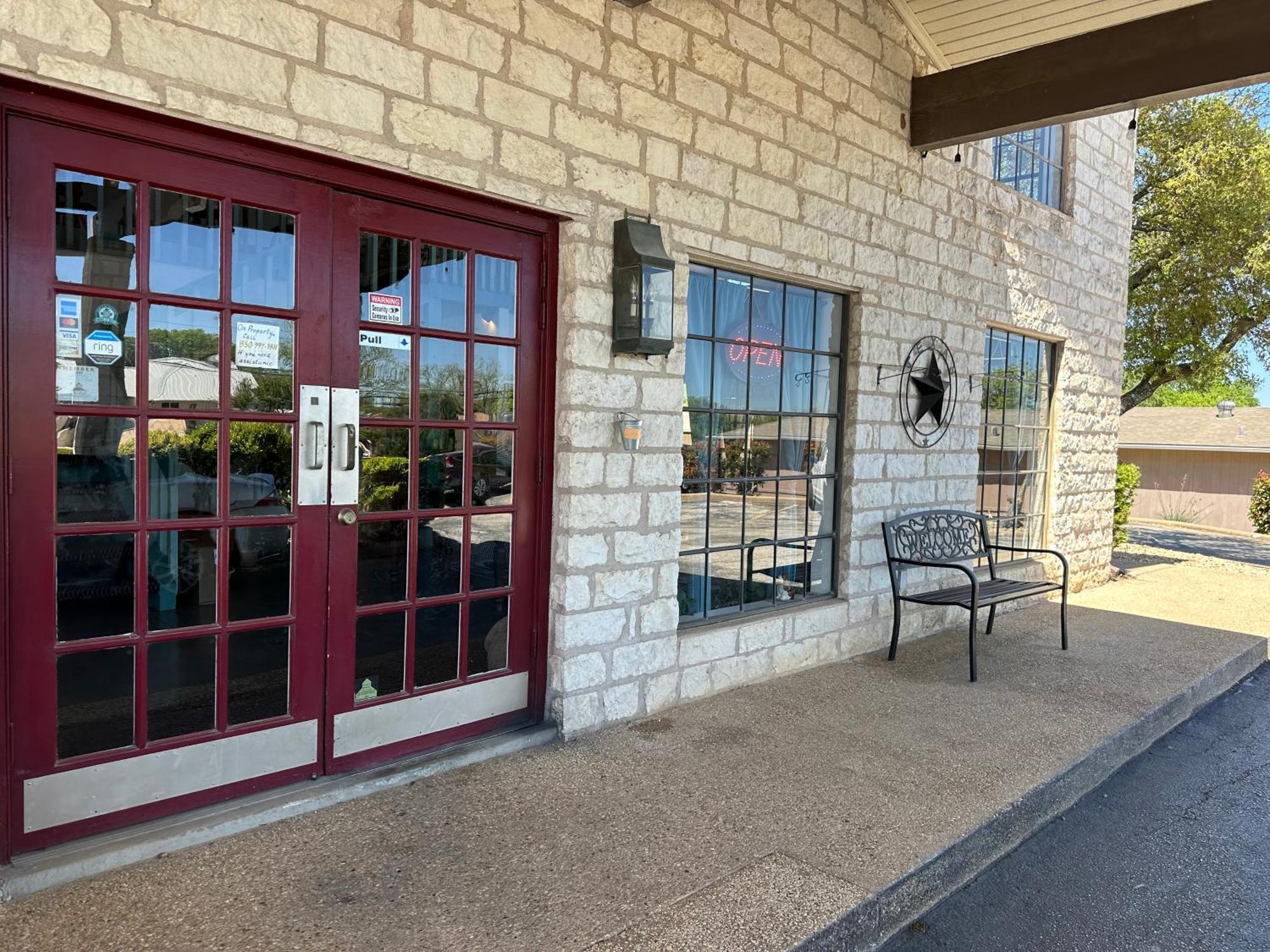 Windcrest Inn&Suites Fredericksburg Exterior foto