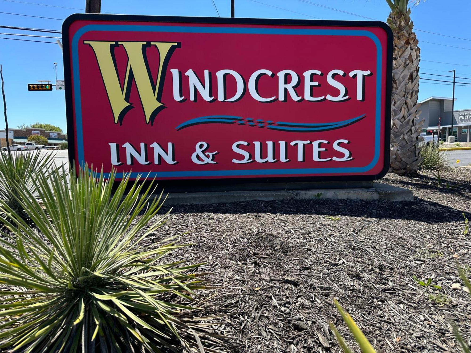Windcrest Inn&Suites Fredericksburg Exterior foto