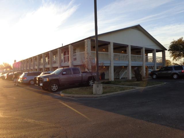 Windcrest Inn&Suites Fredericksburg Exterior foto
